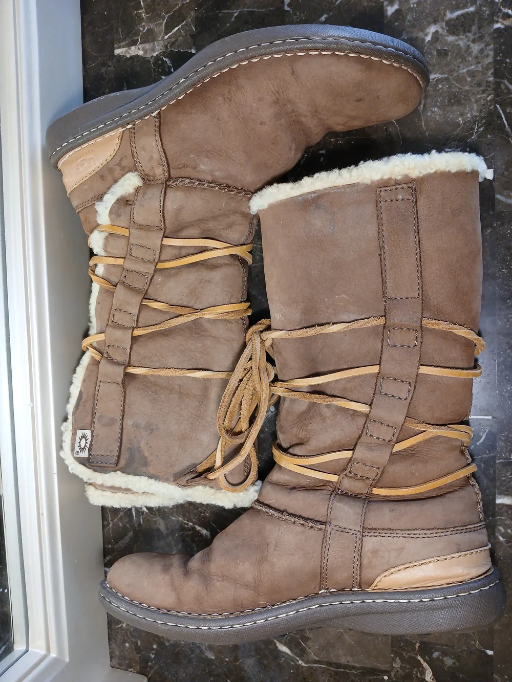 UGG Chestnut Brown Leather And Genuine Sheep Skin Lace-Up Winter Boots